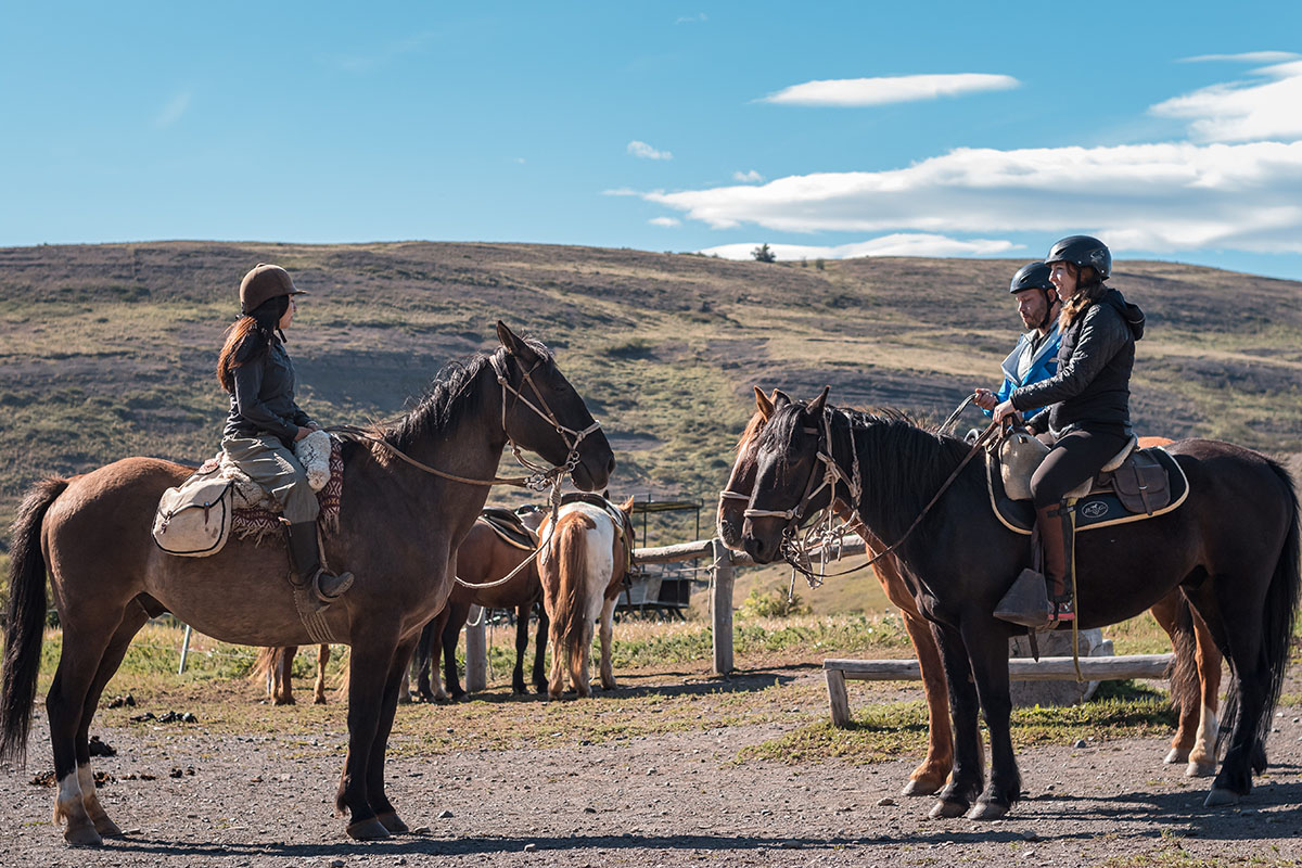 Tour Torres del Paine on Horseback like a Baqueano