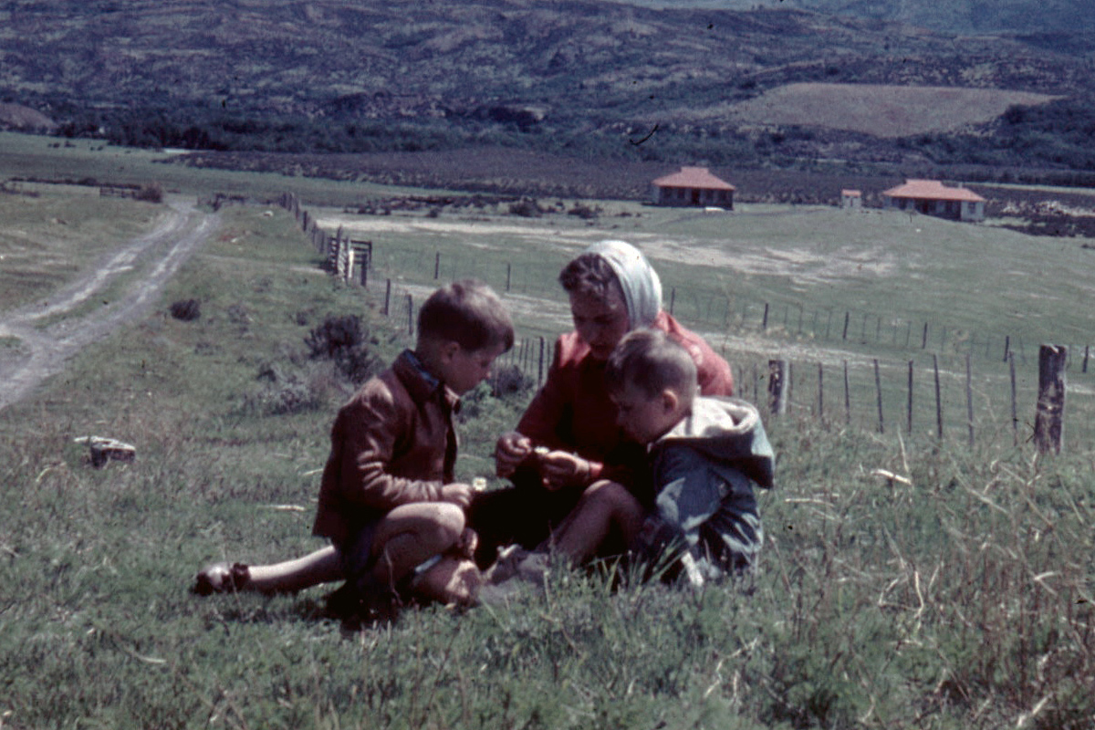 Eliana y sus hijos José y Antonio